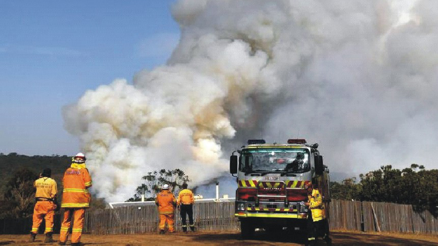 NASA：澳大利亚林火产生的烟雾将环绕地球一圈